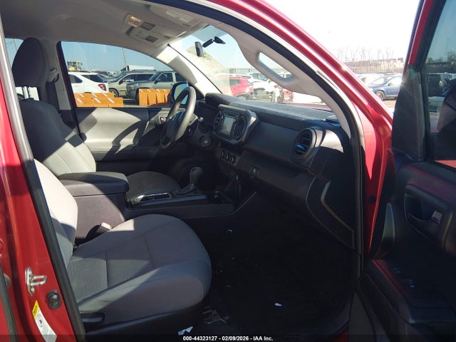 5TFAX5GNXGX063445 Toyota Tacoma Sr