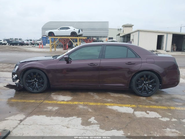 Продажа на аукционе авто 2016 Chrysler 300 Limited, vin: 2C3CCAAG5GH321046, номер лота: 44323144
