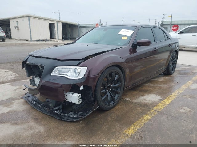 Продажа на аукционе авто 2016 Chrysler 300 Limited, vin: 2C3CCAAG5GH321046, номер лота: 44323144