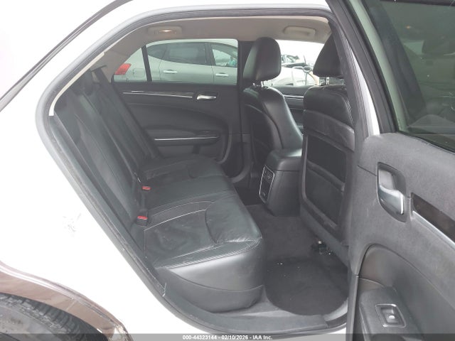 Продажа на аукционе авто 2016 Chrysler 300 Limited, vin: 2C3CCAAG5GH321046, номер лота: 44323144