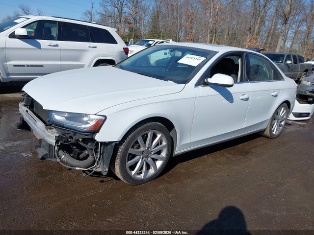 2013 AUDI A4 WAUFFAFL1DN028783 Photo 1