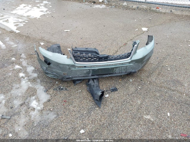 2015 Subaru Forester 2.5i მანქანა იყიდება აუქციონზე, vin: JF2SJAAC8FH537053, აუქციონის ნომერი: 44323264