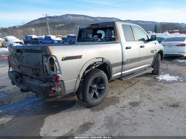 44323276 :رقم المزاد ، 1C6RR7GT3NS150354 vin ، 2022 Ram 1500 Classic Warlock  4x4 6'4 Box مزاد بيع