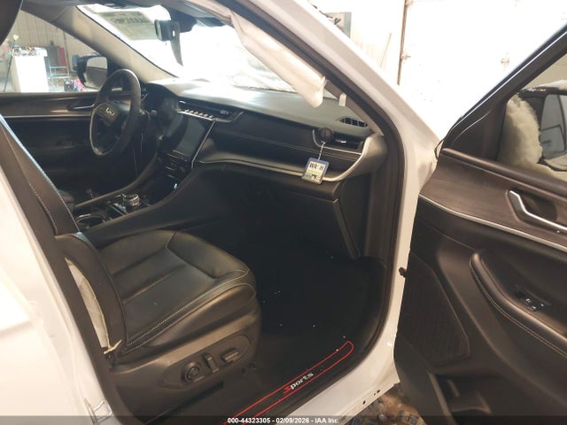 2023 JEEP GRAND CHEROKEE 1C4RJHBG7PC516815 Photo 4