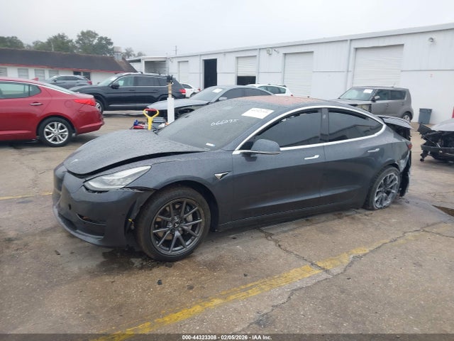Aukcja sprzedaży 2018 Tesla Model 3 Long Range/performance, vin: 5YJ3E1EB0JF066095, numer aukcji: 44323308