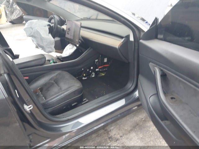 Aukcja sprzedaży 2018 Tesla Model 3 Long Range/performance, vin: 5YJ3E1EB0JF066095, numer aukcji: 44323308