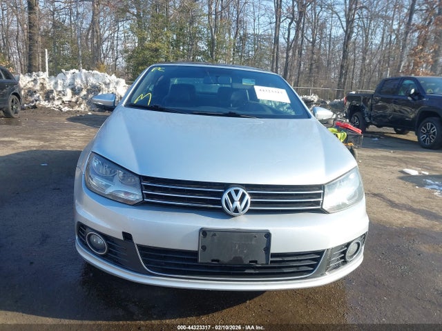 Продажа на аукционе авто 2013 Volkswagen Eos Komfort, vin: WVWBW8AH5DV001003, номер лота: 44323317
