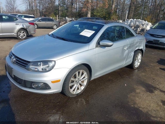 Продажа на аукционе авто 2013 Volkswagen Eos Komfort, vin: WVWBW8AH5DV001003, номер лота: 44323317