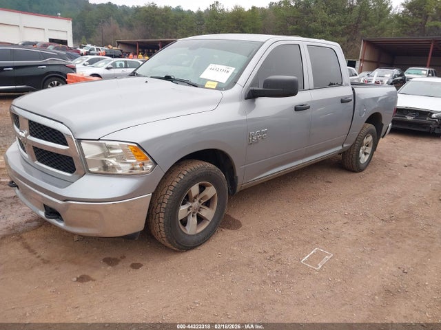 44323318 :رقم المزاد ، 1C6RR7LG5NS241165 vin ، 2022 Ram 1500 Classic Slt مزاد بيع