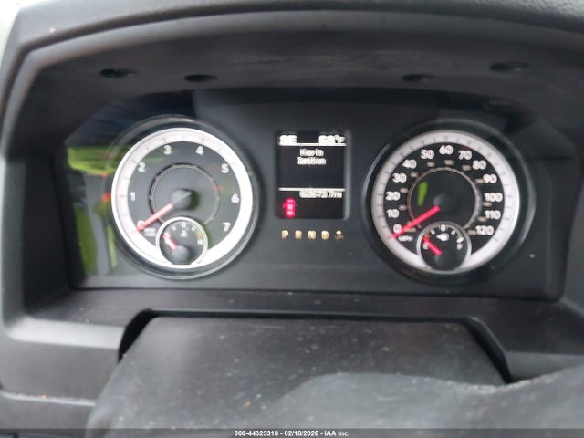 44323318 :رقم المزاد ، 1C6RR7LG5NS241165 vin ، 2022 Ram 1500 Classic Slt مزاد بيع