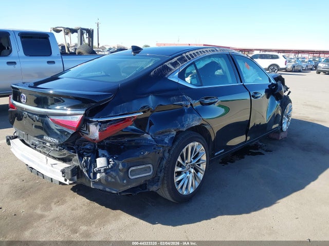2020 Lexus Es 300h Luxury მანქანა იყიდება აუქციონზე, vin: 58AE21B15LU010407, აუქციონის ნომერი: 44323320