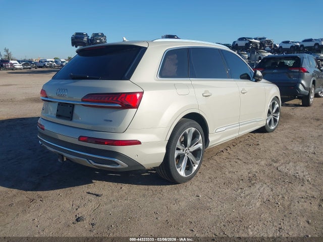 2021 AUDI Q7 WA1VXAF72MD036096 Photo 3