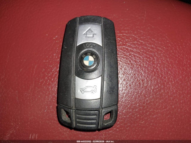 Продажа на аукционе авто 2006 Bmw M6, vin: WBSEH93406B797325, номер лота: 44323352