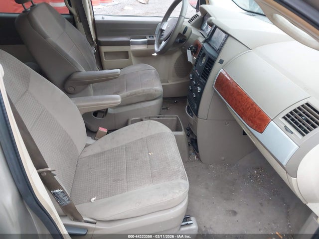 Продаж на аукціоні авто 2008 Chrysler Town & Country Touring, vin: 2A8HR54PX8R710076, номер лоту: 44323358