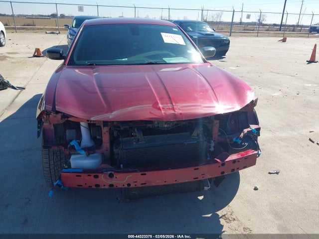 2C3CDXBG7LH101755 Dodge Charger Sxt Rwd