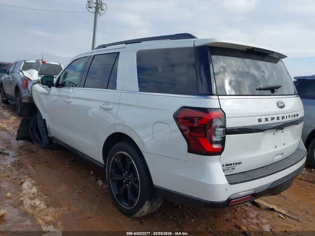 1FMJU2A88REA31534 Ford Expedition Limited