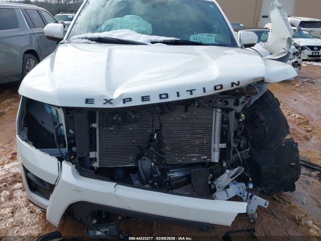 1FMJU2A88REA31534 Ford Expedition Limited