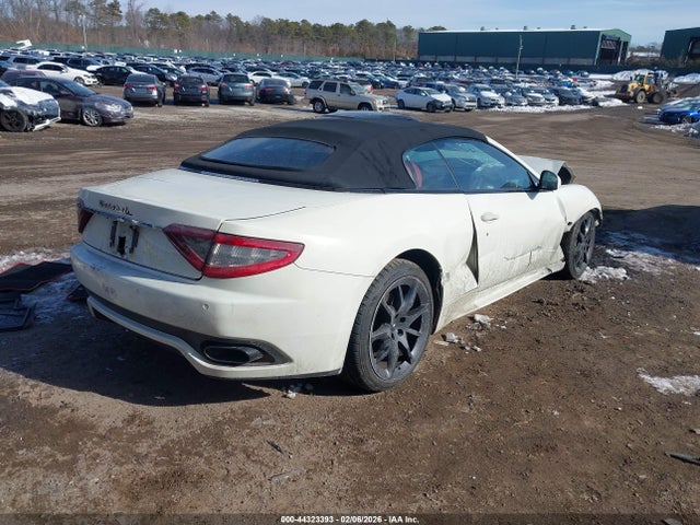 2013 Maserati Granturismo Sport მანქანა იყიდება აუქციონზე, vin: ZAM45VMA3D0068586, აუქციონის ნომერი: 44323393