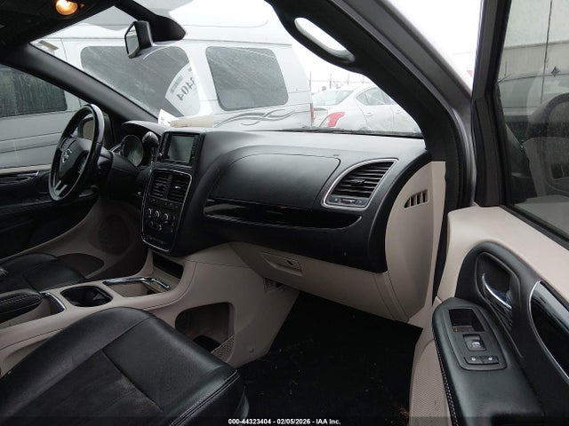 Продажа на аукционе авто 2019 Dodge Grand Caravan Sxt, vin: 2C4RDGCG5KR713224, номер лота: 44323404