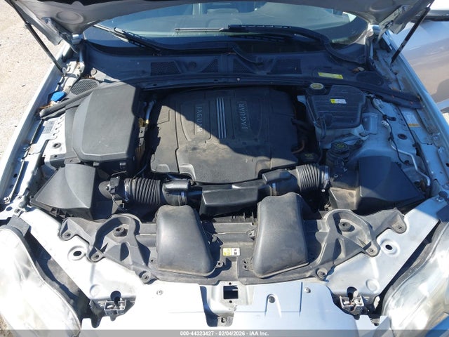 2011 JAGUAR XF SAJWA0FB6BLS12162 Photo 9