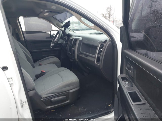 44323442 :رقم المزاد ، 1C6RR6FT5DS629501 vin ، 2013 Ram 1500 Express مزاد بيع