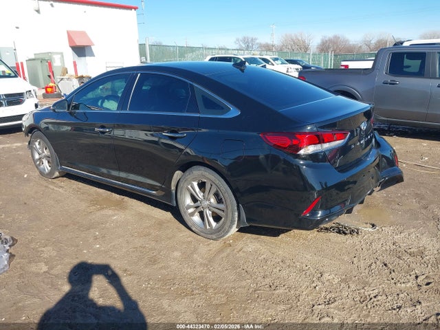 5NPE34AFXKH820776 Hyundai Sonata Sport