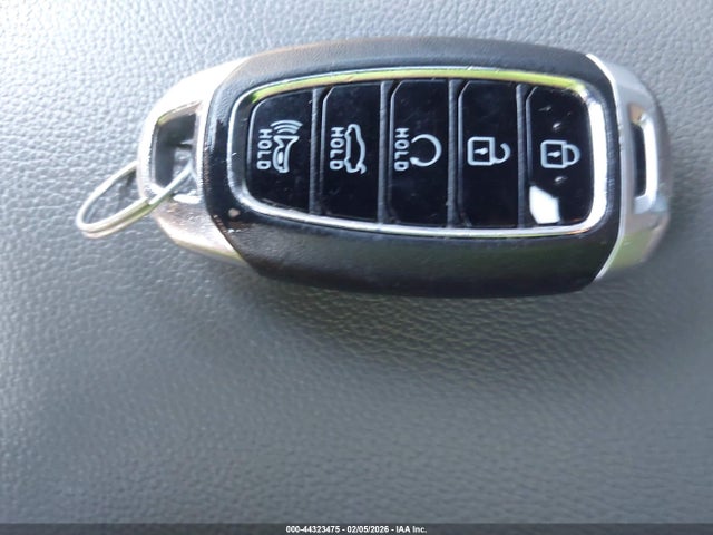 2021 Hyundai Elantra Sel მანქანა იყიდება აუქციონზე, vin: 5NPLM4AG6MH002526, აუქციონის ნომერი: 44323475