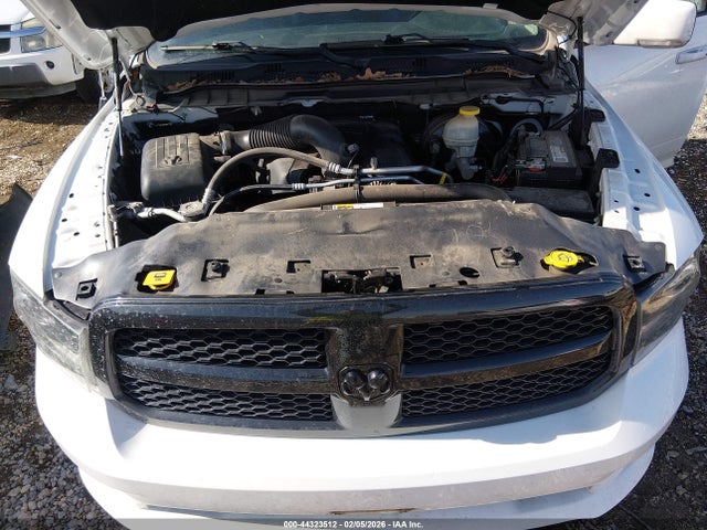 44323512 :رقم المزاد ، 1C6RR7UT1HS617358 vin ، 2017 Ram 1500 Night  4x4 6'4 Box مزاد بيع