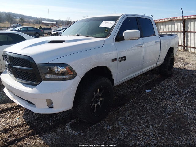 44323512 :رقم المزاد ، 1C6RR7UT1HS617358 vin ، 2017 Ram 1500 Night  4x4 6'4 Box مزاد بيع