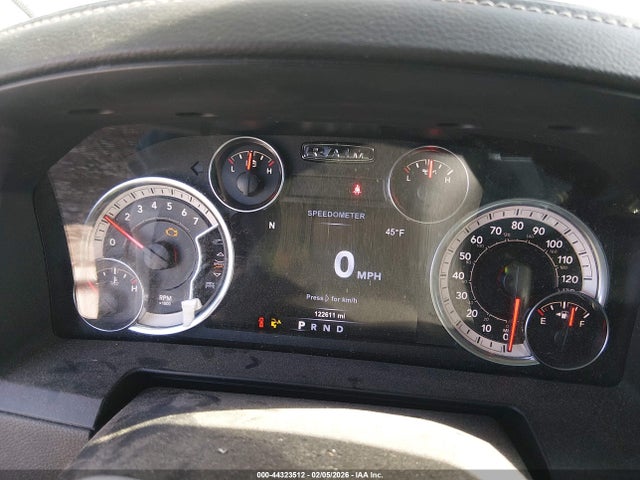 44323512 :رقم المزاد ، 1C6RR7UT1HS617358 vin ، 2017 Ram 1500 Night  4x4 6'4 Box مزاد بيع