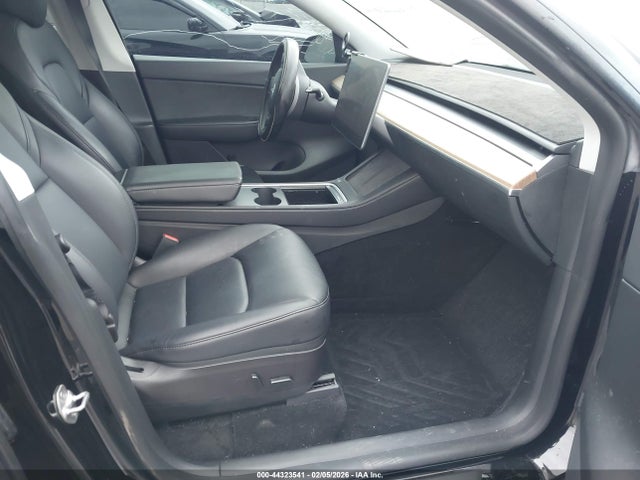 2022 TESLA MODEL Y 7SAYGDEF3NF457819 Photo 4