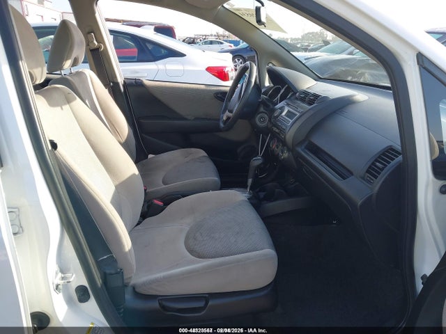Продажа на аукционе авто 2007 Honda Fit Sport, vin: JHMGD38657S021968, номер лота: 44323567