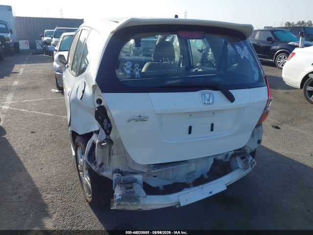 Продажа на аукционе авто 2007 Honda Fit Sport, vin: JHMGD38657S021968, номер лота: 44323567