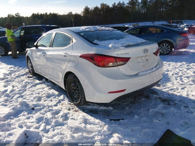 Hyundai ELANTRA SE 2016 5NPDH4AE2GH792659 Image 3