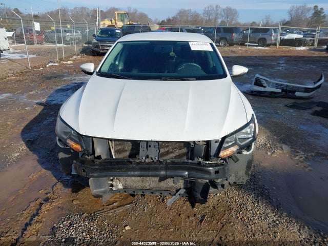 Aukcja sprzedaży 2016 Volkswagen Passat 1.8t R-line, vin: 1VWAT7A30GC047063, numer aukcji: 44323599