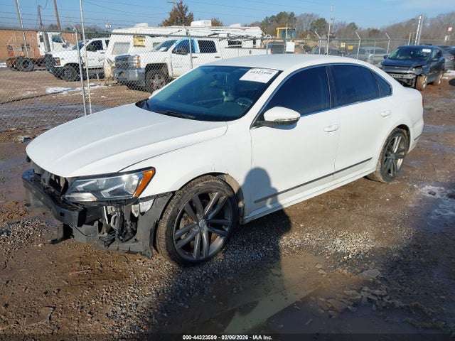 Aukcja sprzedaży 2016 Volkswagen Passat 1.8t R-line, vin: 1VWAT7A30GC047063, numer aukcji: 44323599