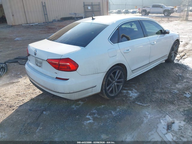 Aukcja sprzedaży 2016 Volkswagen Passat 1.8t R-line, vin: 1VWAT7A30GC047063, numer aukcji: 44323599