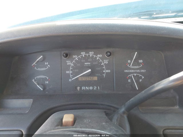 44323611 :رقم المزاد ، 1FTEF15N7TLA84402 vin ، 1996 Ford F150 مزاد بيع