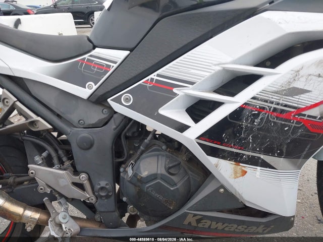 Aukcja sprzedaży 2014 Kawasaki Ex300 B, vin: JKAEX8B18EDA06910, numer aukcji: 44323613