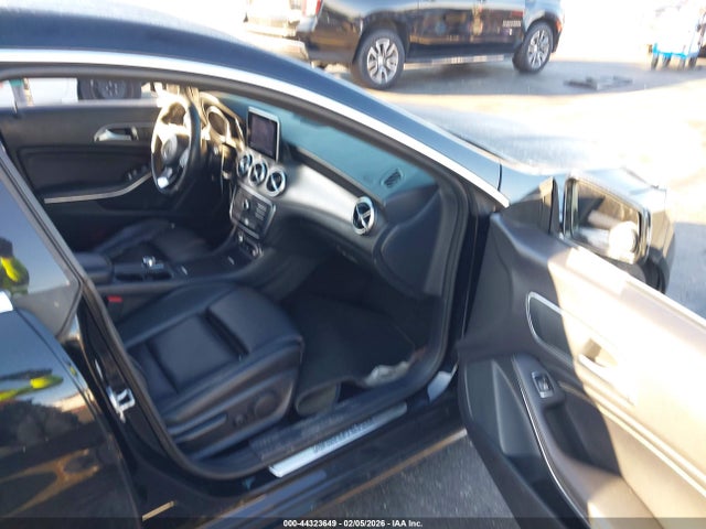 2016 MERCEDES-BENZ CLA 250 WDDSJ4EB2GN296116 Photo 4