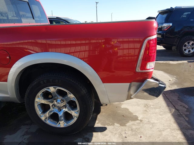 44323683 :رقم المزاد ، 1C6RR6NT8GS382464 vin ، 2016 Ram 1500 Laramie مزاد بيع