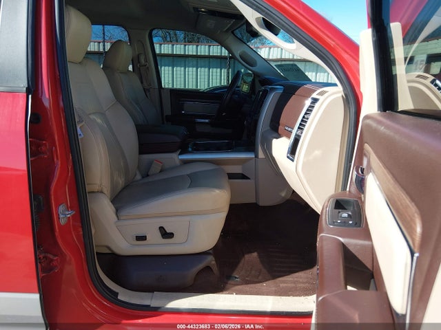 44323683 :رقم المزاد ، 1C6RR6NT8GS382464 vin ، 2016 Ram 1500 Laramie مزاد بيع