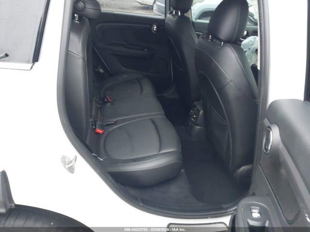 2018 MINI COUNTRYMAN WMZYT3C38J3E00313 Photo 7