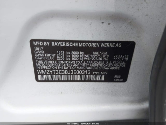 2018 MINI COUNTRYMAN WMZYT3C38J3E00313 Photo 8