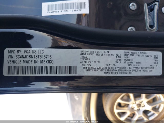 2025 Jeep Compass Latitude 4x4 მანქანა იყიდება აუქციონზე, vin: 3C4NJDBN1ST515713, აუქციონის ნომერი: 44323706