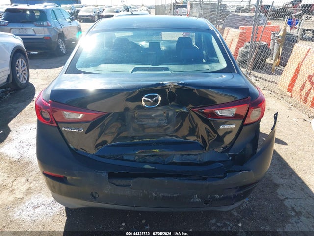 Продажа на аукционе авто 2015 Mazda Mazda3 I Sport, vin: 3MZBM1U75FM180010, номер лота: 44323730