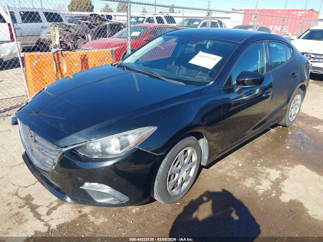 Продажа на аукционе авто 2015 Mazda Mazda3 I Sport, vin: 3MZBM1U75FM180010, номер лота: 44323730