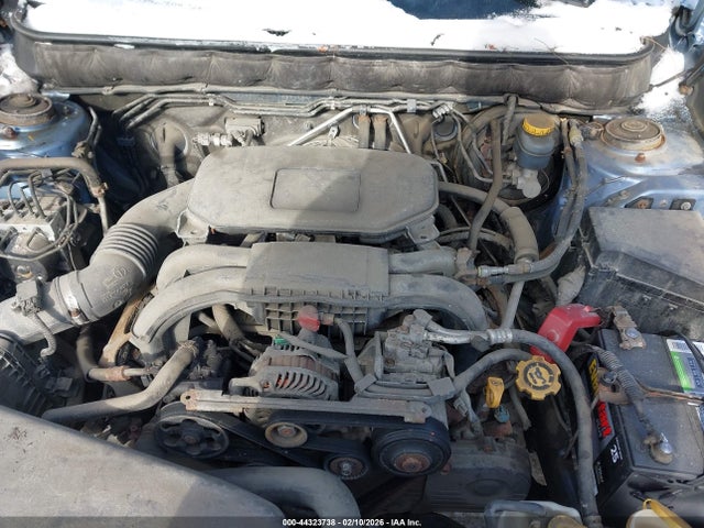44323738 :رقم المزاد ، 4S4BRCBC4A3332493 vin ، 2010 Subaru Outback 2.5i Premium مزاد بيع