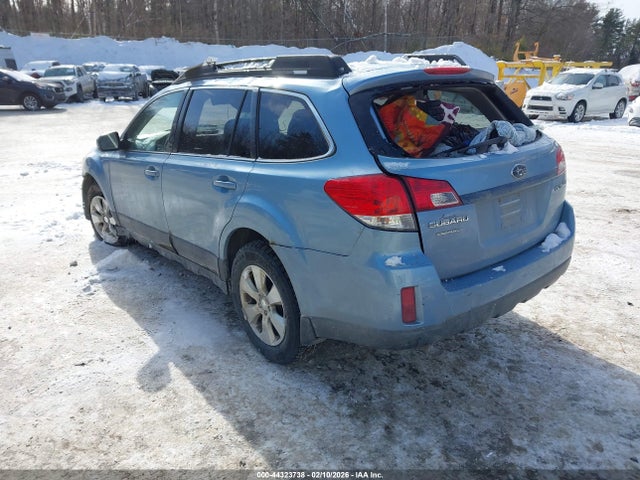 44323738 :رقم المزاد ، 4S4BRCBC4A3332493 vin ، 2010 Subaru Outback 2.5i Premium مزاد بيع