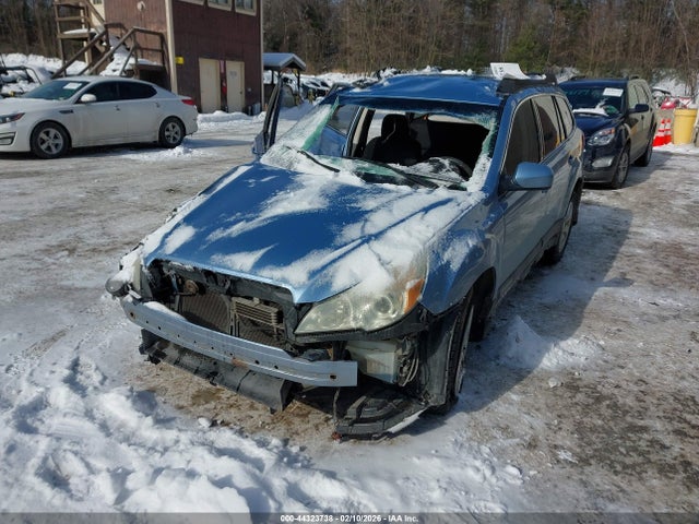 44323738 :رقم المزاد ، 4S4BRCBC4A3332493 vin ، 2010 Subaru Outback 2.5i Premium مزاد بيع